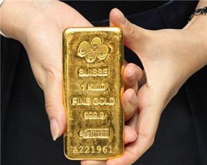 黄金在资产配置中的策略调整如何进行？ 第1张