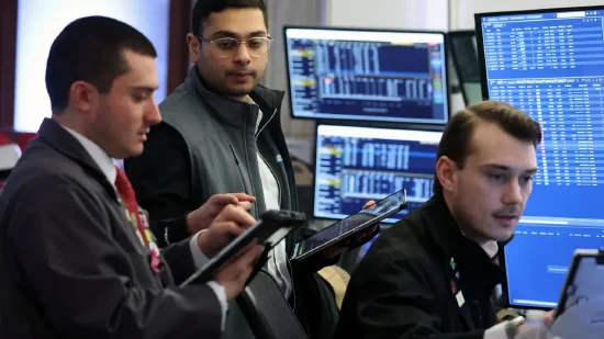 早盘：美股走高道指上涨200点 AMD上涨6.6% 第1张