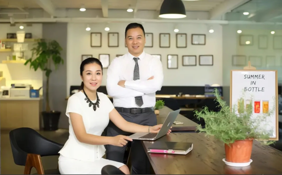 单日蒸发29亿港元，股东减持承诺“惊动”沪上阿姨